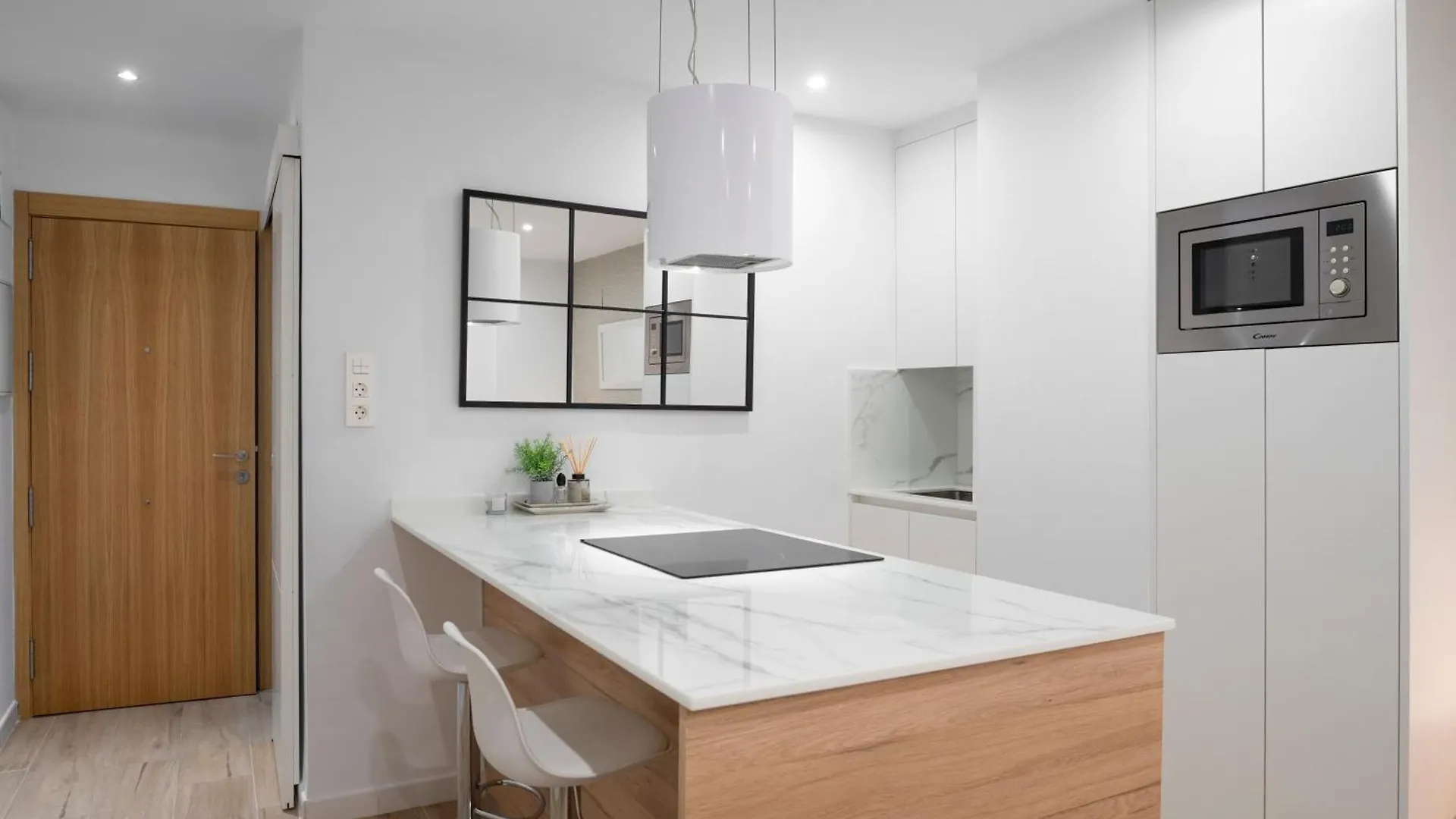 Estudio Deluxe En Jardines Del Triunfo - Granada Apartment